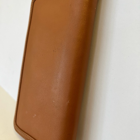 Tory Burch Zip Wallet - Picture 2 of 11